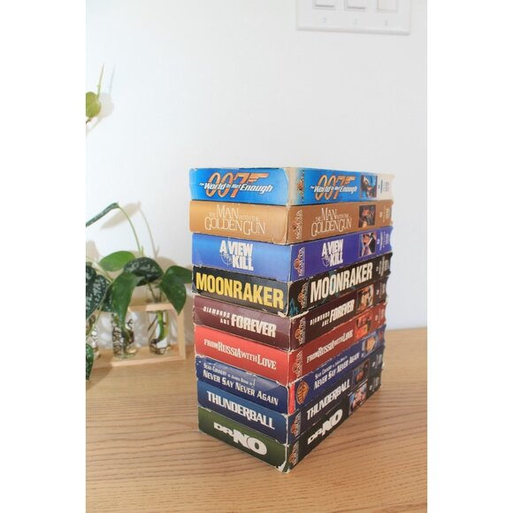 James Bond 007 VHS Colletction Lot of 9 - TESTED and WORKING. - Picture 7 of 17